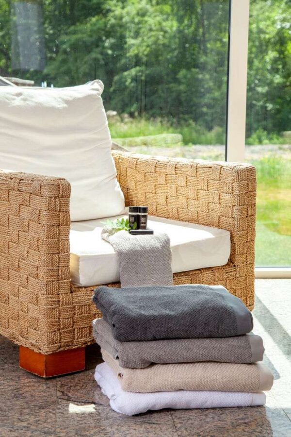 DJ-416153-97-0 - Image 2