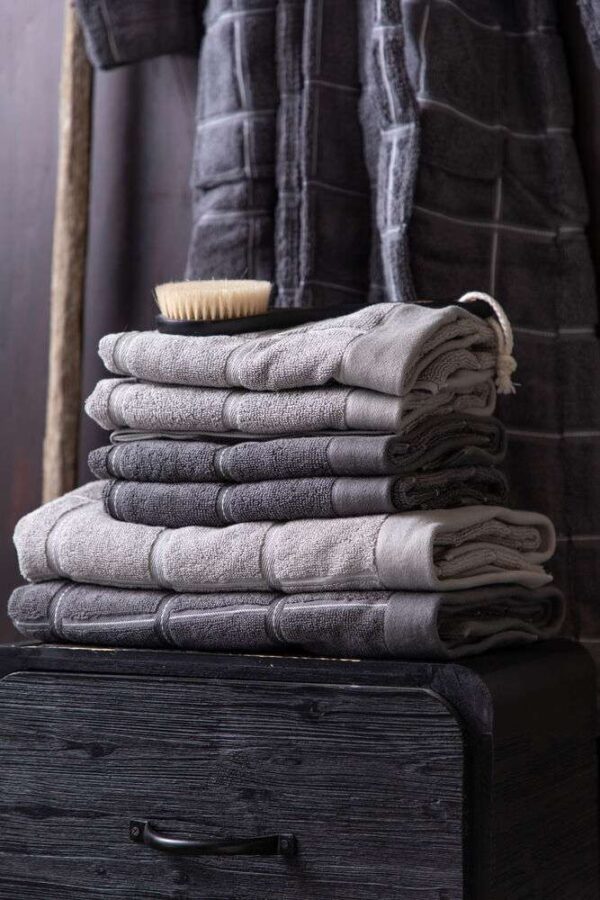 DJ-410424-95-18 - Image 2