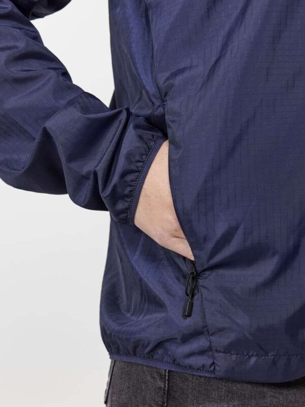 CR-1913817-390000-3 - Image 7